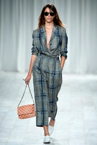 Женские костюмы 2012 Paul Smith