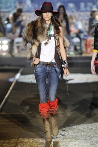 джинсы 2012 DSquared2