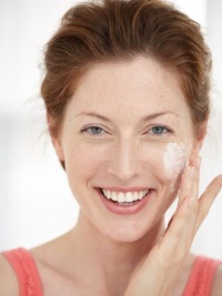 Как увлажнить кожу лица: гидратация для всех типов 